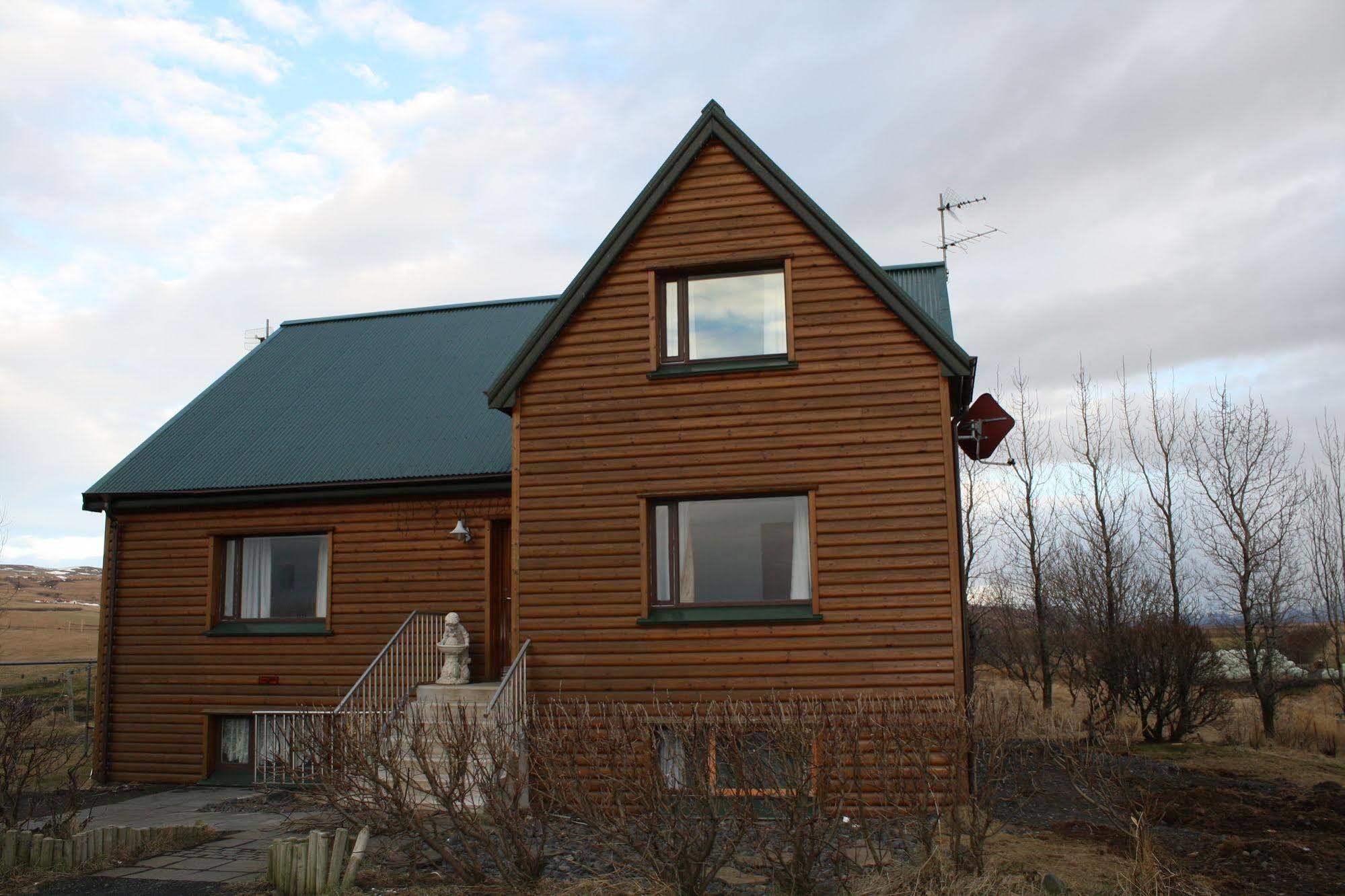 Hellisholar Cottages Hvolsvollur Ngoại thất bức ảnh